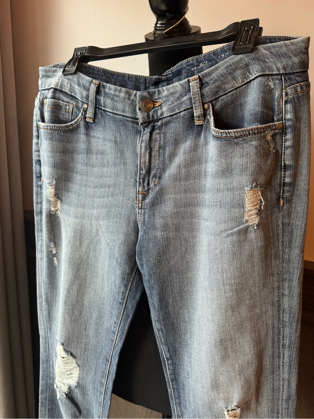 Fidelity Light Blue Distressed Denim Jeans stretch 30 - Picture 2 of 7